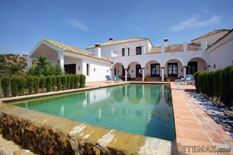 Casares, Casares, , 6 bedrooms, 1317..