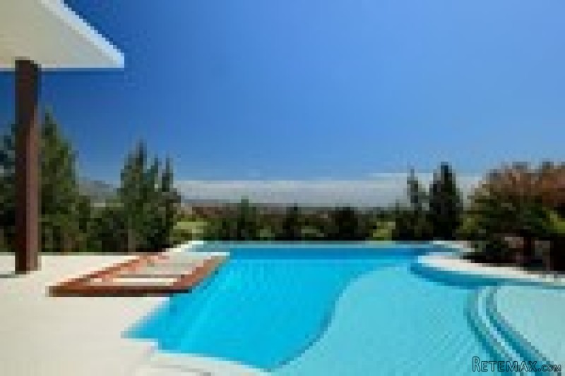 6 Bedrooms - Villa - Malaga - For Sale - 2