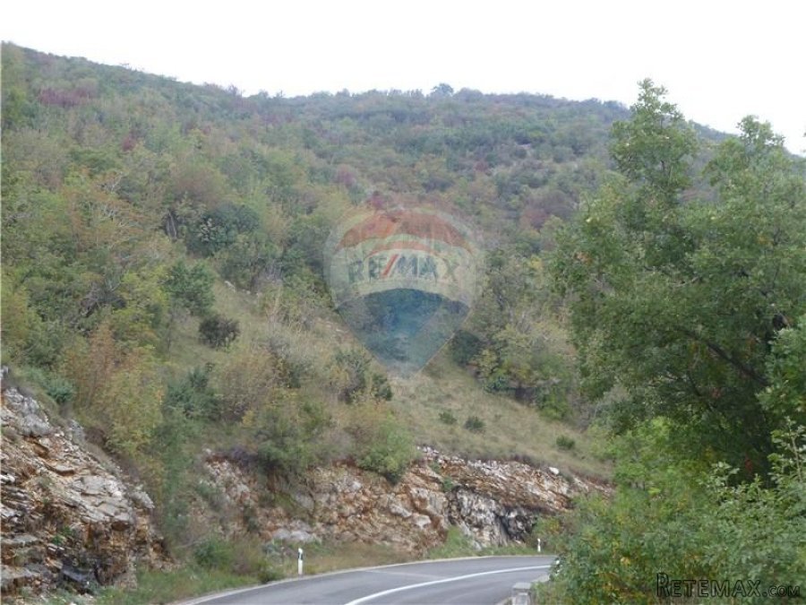 MOŠĆENIČKA DRAGA - 13,000 M2 - Negrađevinski teren - 2