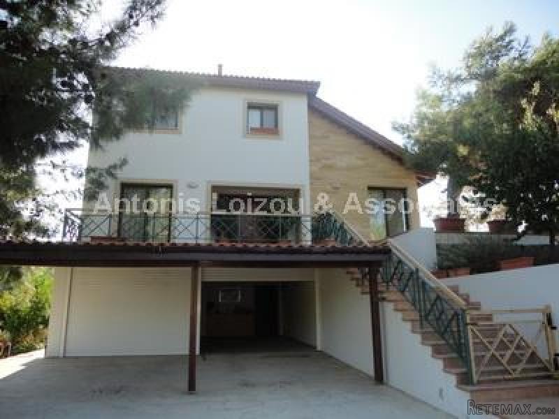 Four Bedroom Detached House in Gourri - 2
