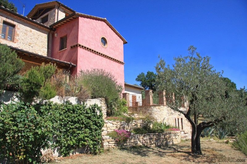 House - Umbria - For Sale