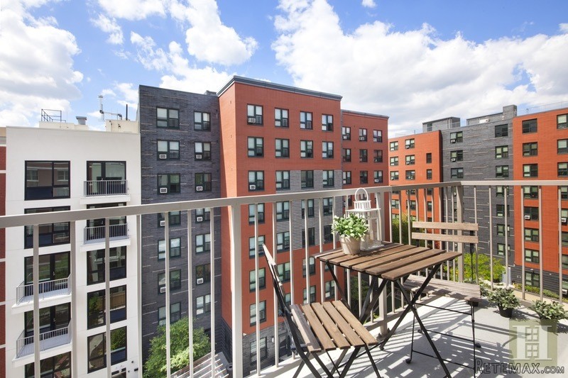 2 bedroom Apartment For Sale: 51 EAST.. - 2