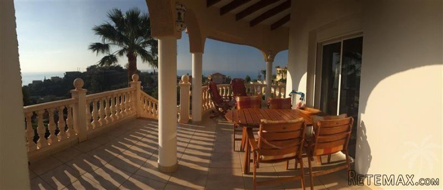 This beautiful villa is located in El Campello namely in.. - 8