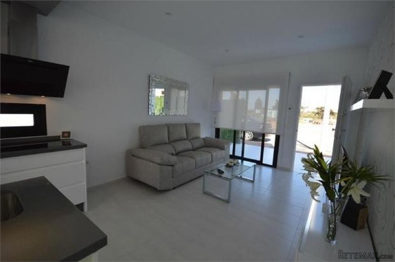 2 bedroom apartment for sale - 2