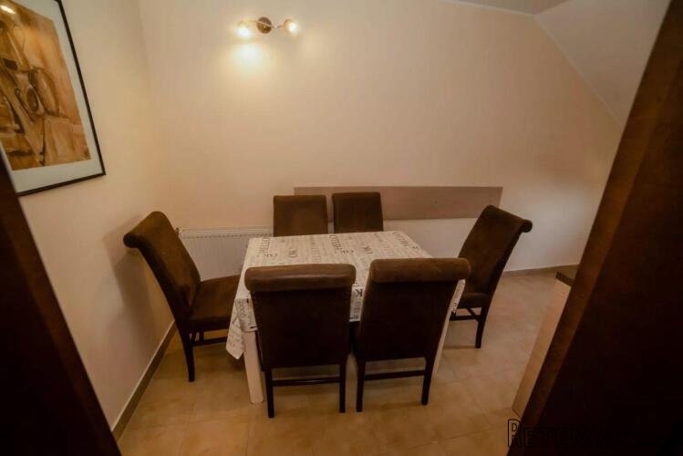 Prodajem fantastičnu kuću sa 3 LUX apartmana na najlepšoj lokaci - 10