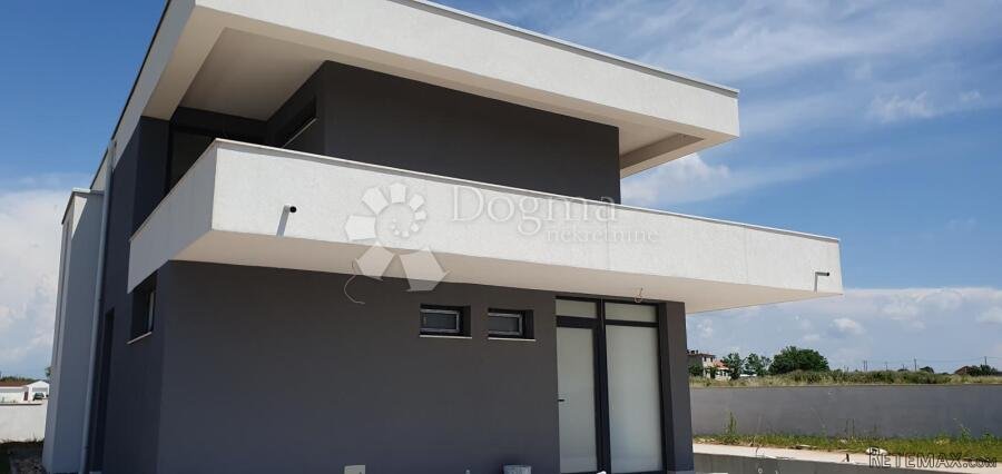 Moderna vila s bazenom u okolici Zadra - 3