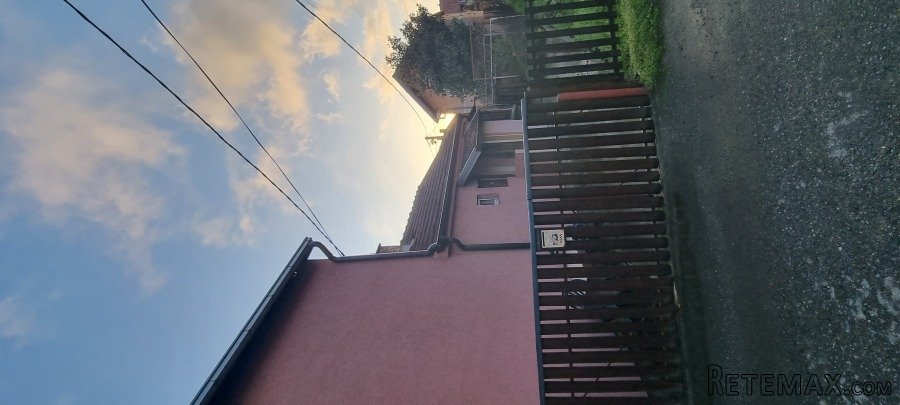 Prodajem kucu u Borci - 3