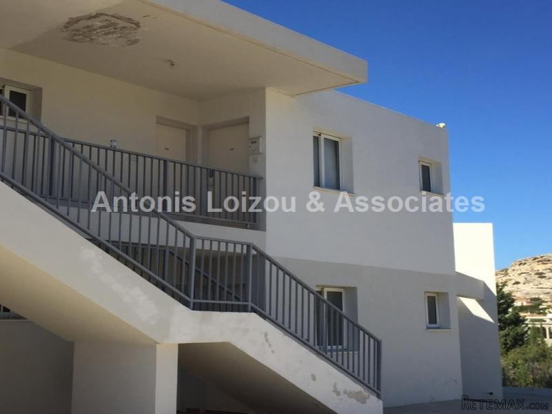 Stunning Studio Balcony/Sea Views - 2