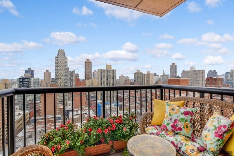 2 Bedrooms - Condo - New York State -.. - 2
