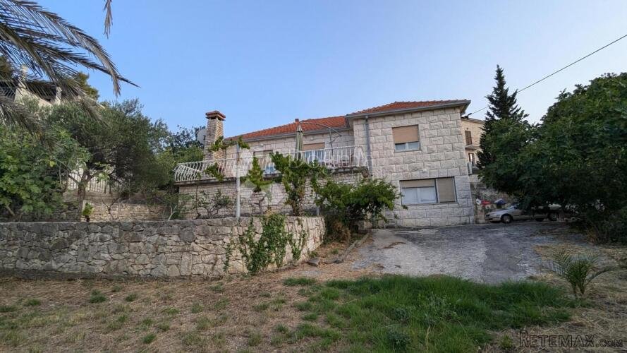 Kuća 80m od mora, Sutivan, Brač