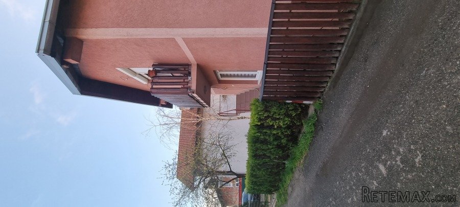 Prodajem kucu u Borci - 4