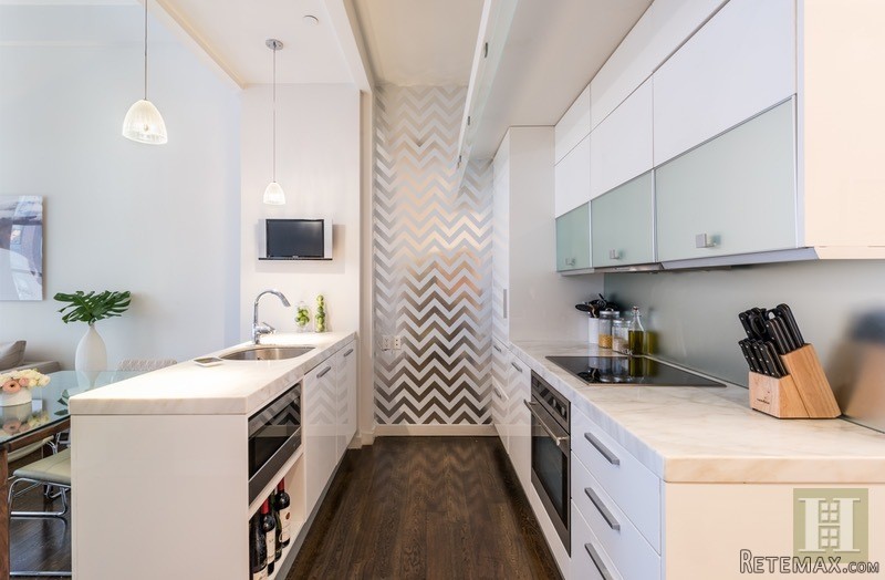 2 bedroom Apartment For Sale: 11 EAST.. - 2