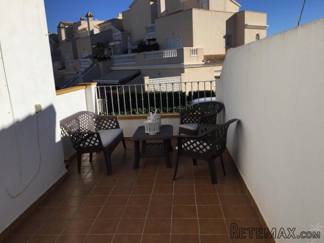 This wonderful villa is located in Orihuela in the province.. - 8