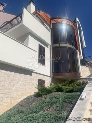 Villa s bazenom na Pantovčaku - 2