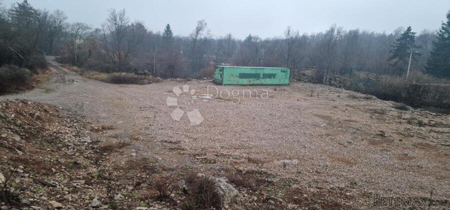 Breza , Klana, 2.692 m2 građevinskog zemljišta