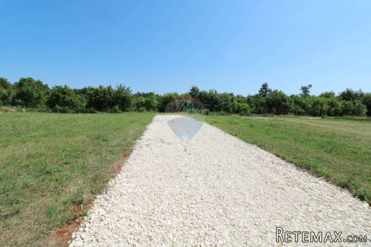 Istra,okolica Svetvinčenat,zemljište sa građ.dozvolm na... - 4