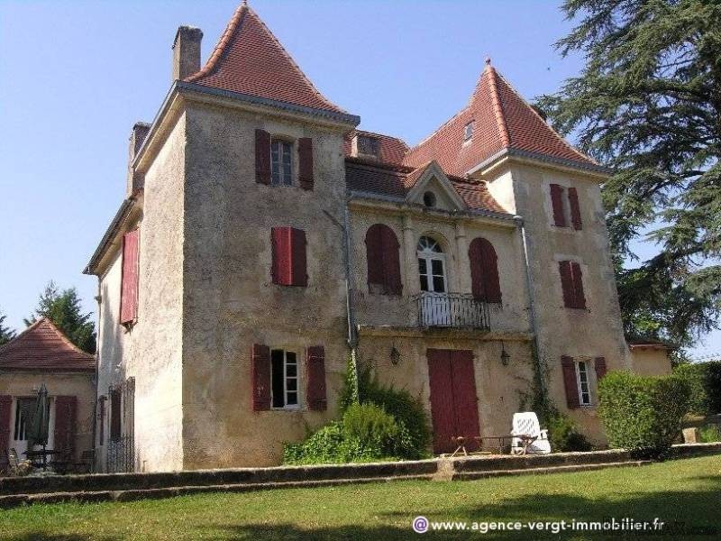 Ref 22/1044 : Demeure Restauree Avec.. - 2