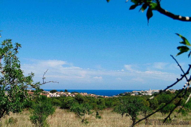 Rustic plot with beautiful views to the.. - 2