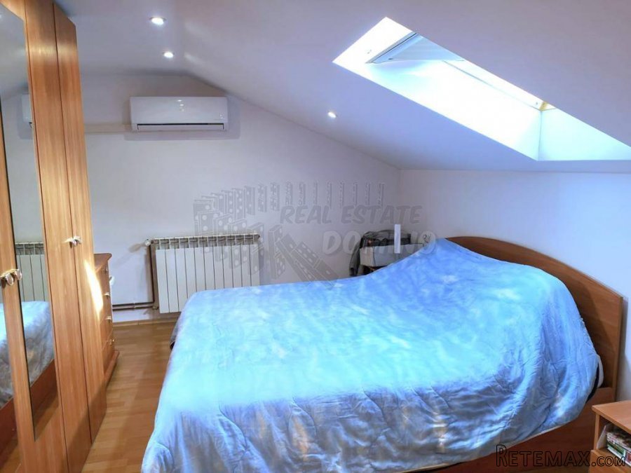 Dvoetažni apartman s pogledom na more! Malinska! - 9