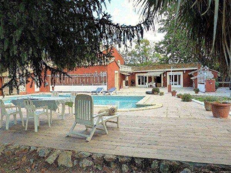 Traditional Provencal House With Pool - 2