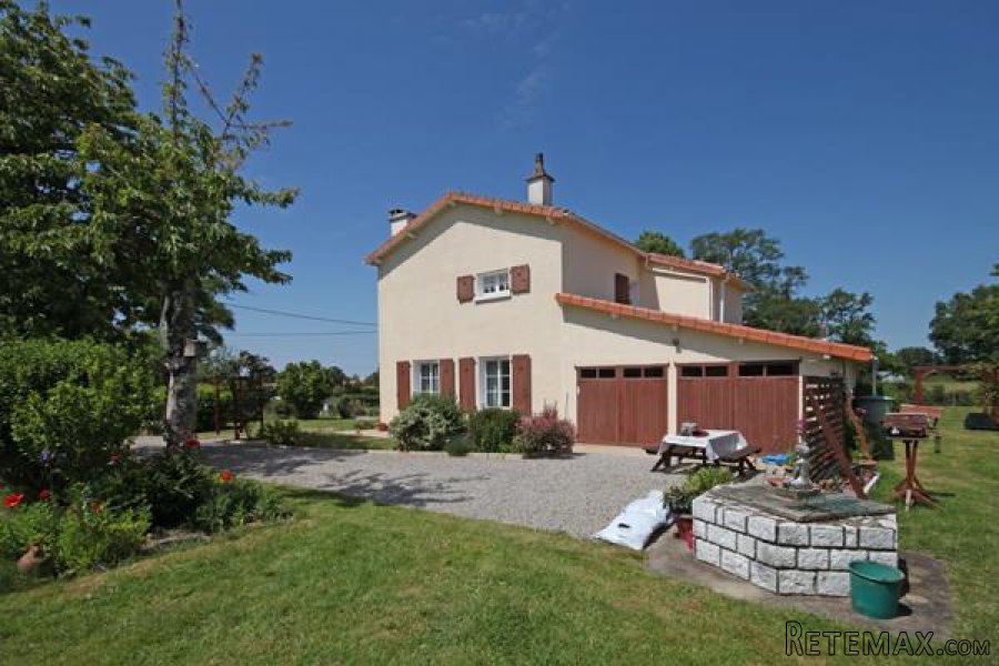 Ambernac (16) - Detached house offering 3/4 bedrooms and 3.. - 2