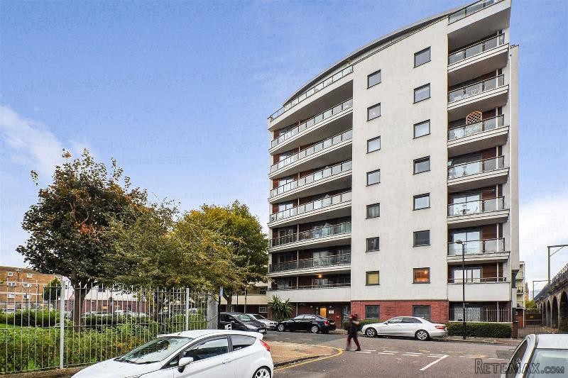 Property - London - For Sale
