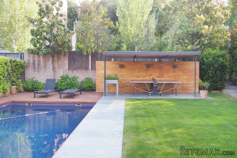 High-range modern house for sale at the.. - 2