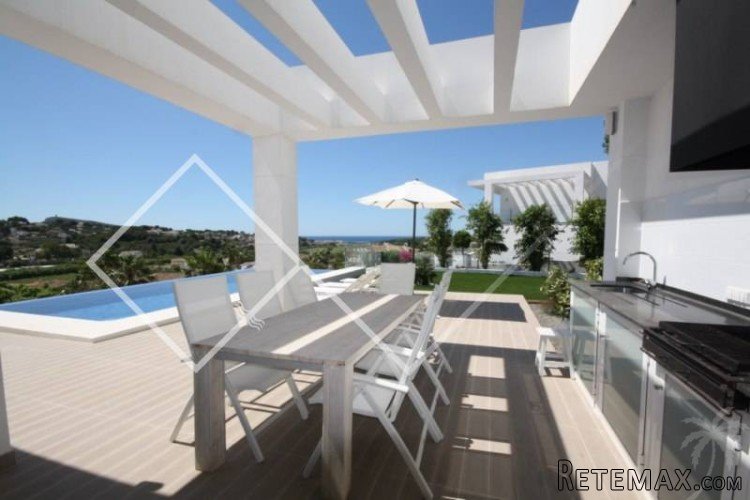 Modern villa built in 2013 situated with beautiful open.. - 4