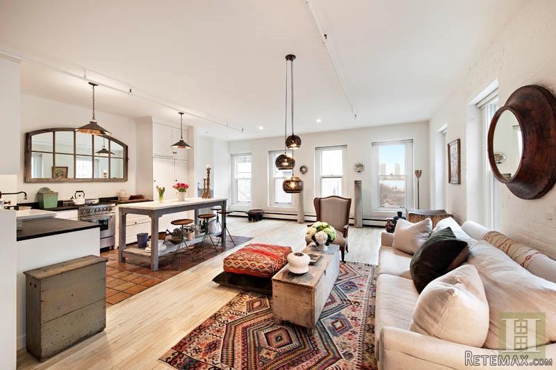 1 bedroom Apartment For Sale: ROMANTIC..