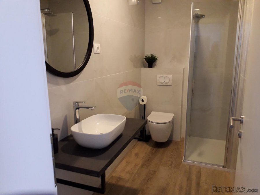 Istra,Fažana,Kuća sa apartmanima 200m od mora - 9