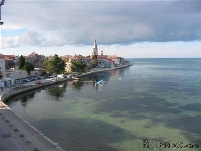 POREČ CENTAR - Stan 71,80 m2 sa predivinim pogledom - 2