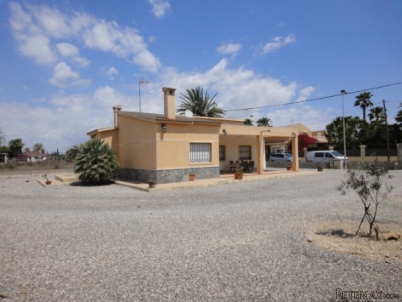 Elche - Large Detached Villa For Sale.. - 2