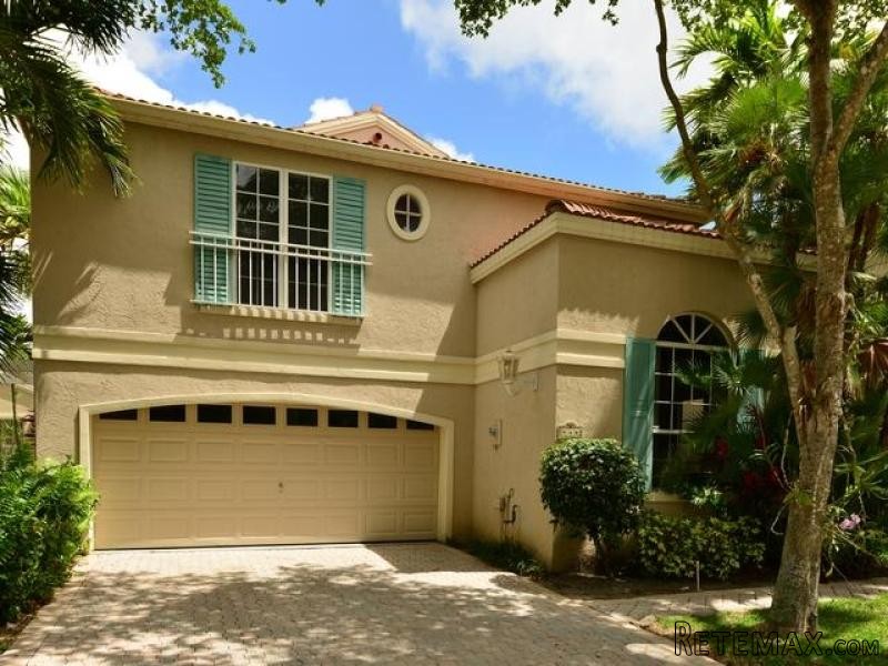 3 bedroom Residence For Sale: Palm..