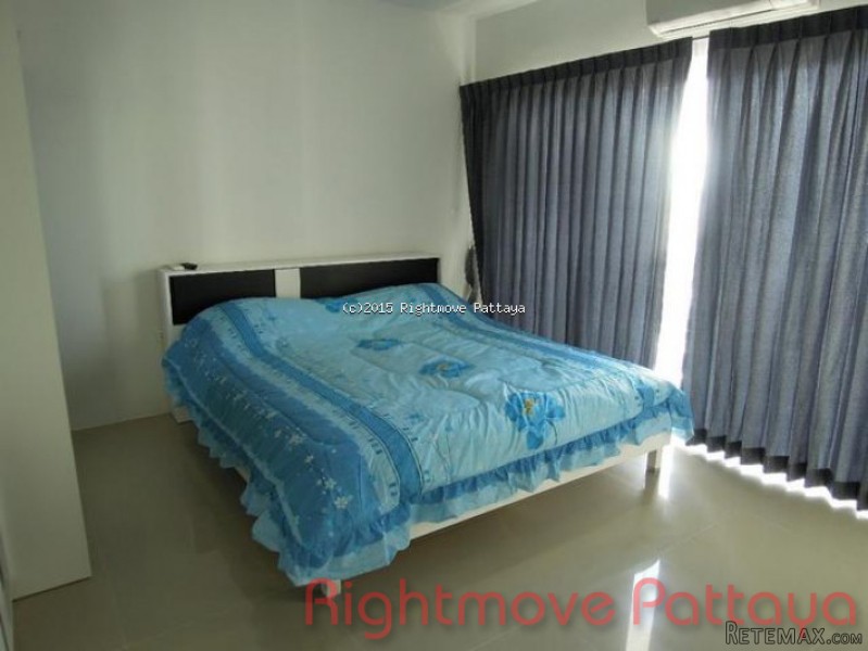 1 Bedroom Condo for sale in Wongamat -.. - 2