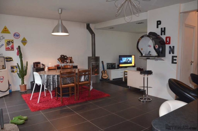 3 Bedrooms - Maison - For Sale - 2