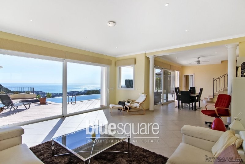Stunning luxury villa with sea views.. - 2