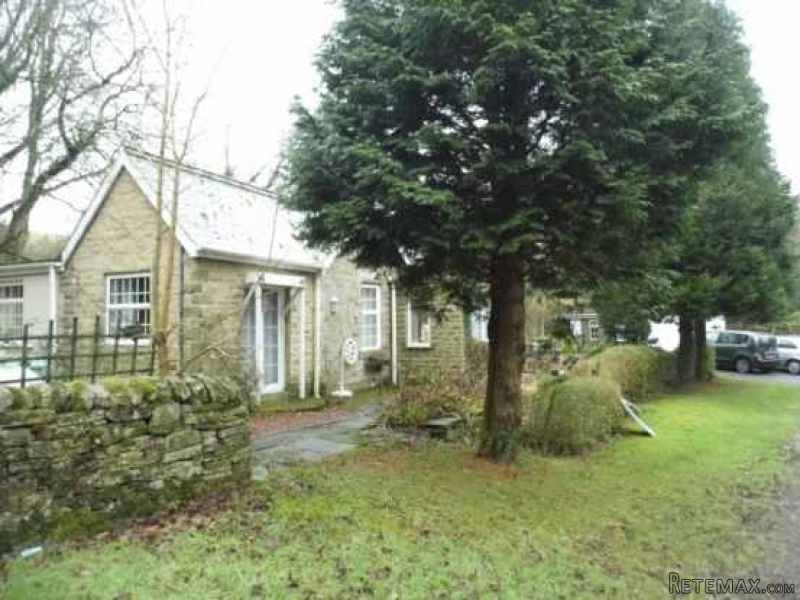 3 bedroom, Detached Bungalow house for..