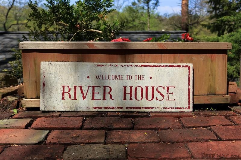 2 bedroom House For Sale: 108 Old.. - 2