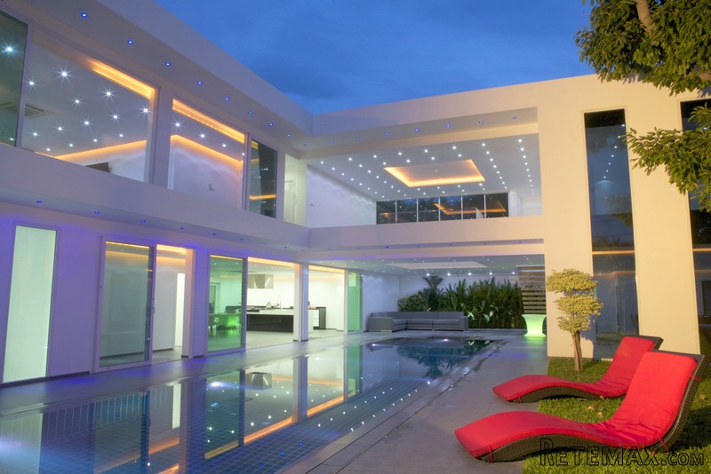 Pratumnak Pattaya: New 6-bedroom pool..