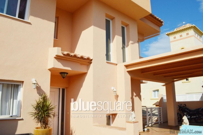 Semi-detached villa with panoramic views - 2