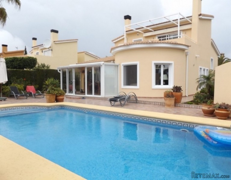 South Facing 3 Bedroom Villa For Sale..