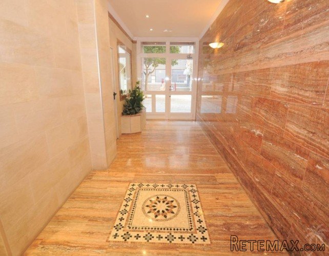 This apartment with excellent light and a (south) eastern.. - 2