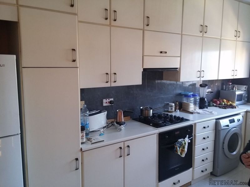 Spacious Three Bedroom in Excellent.. - 2