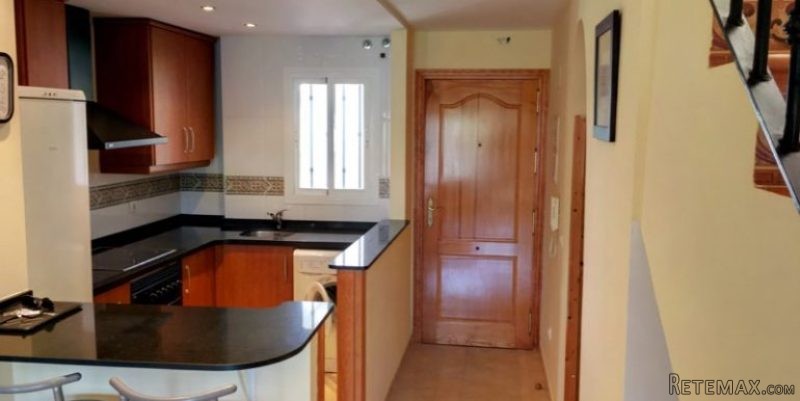 3 Bedroom, Duplex Penthouse, walking to.. - 2