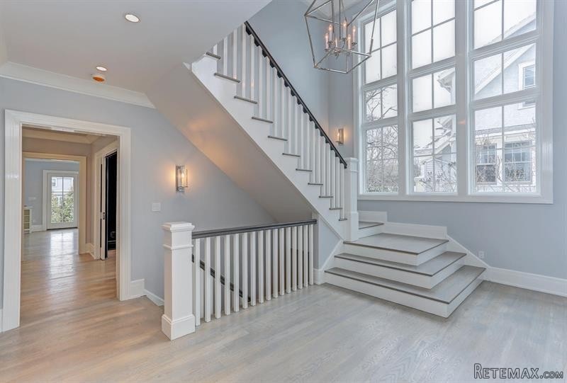 4 bedroom House For Sale: 84.. - 2