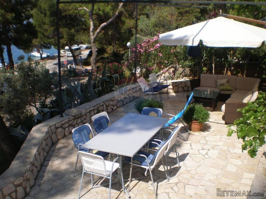 MALI LOŠINJ - VILA SA 10 APARTMANA NA RIJETKOJ I ATRAKTIVNOJ - 4