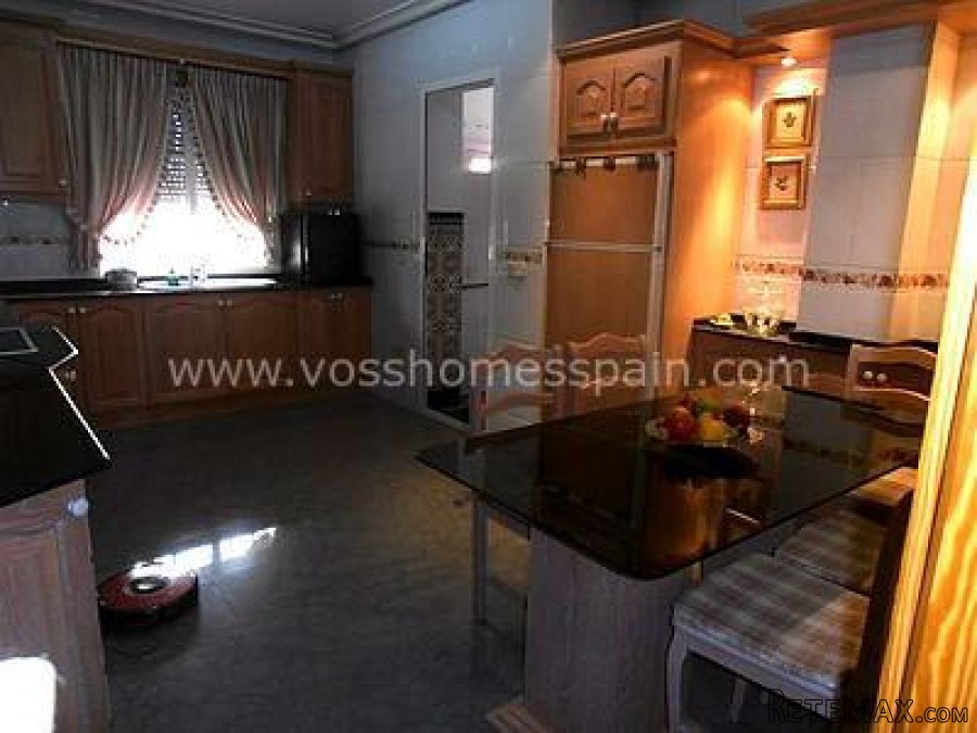 A TRULY STUNNING TOWN VILLA. The photos DON'T do this.. - 5
