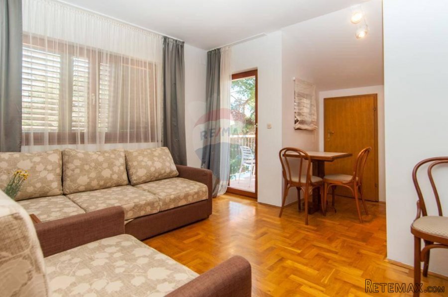 MALI LOŠINJ - VILA SA 10 APARTMANA NA RIJETKOJ I ATRAKTIVNOJ - 5
