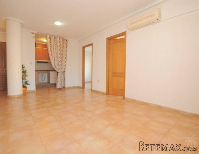 This apartment with excellent light and a (south) eastern.. - 5