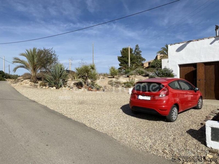 NEW & EXCLUSIVE TO VOSS HOMES - A large, lovingly.. - 6